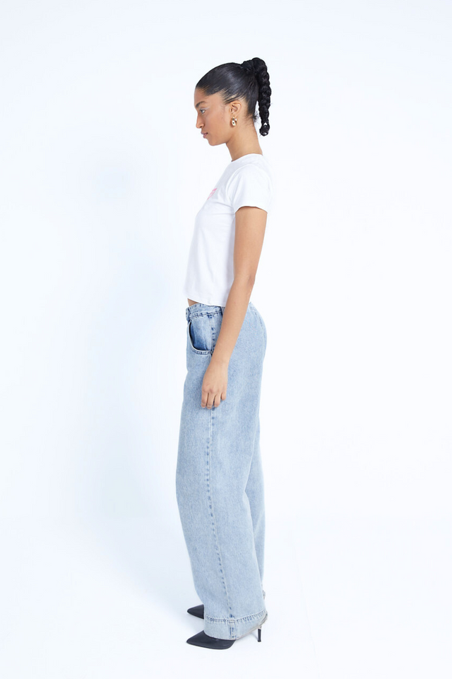 THE BOW BABY TEE