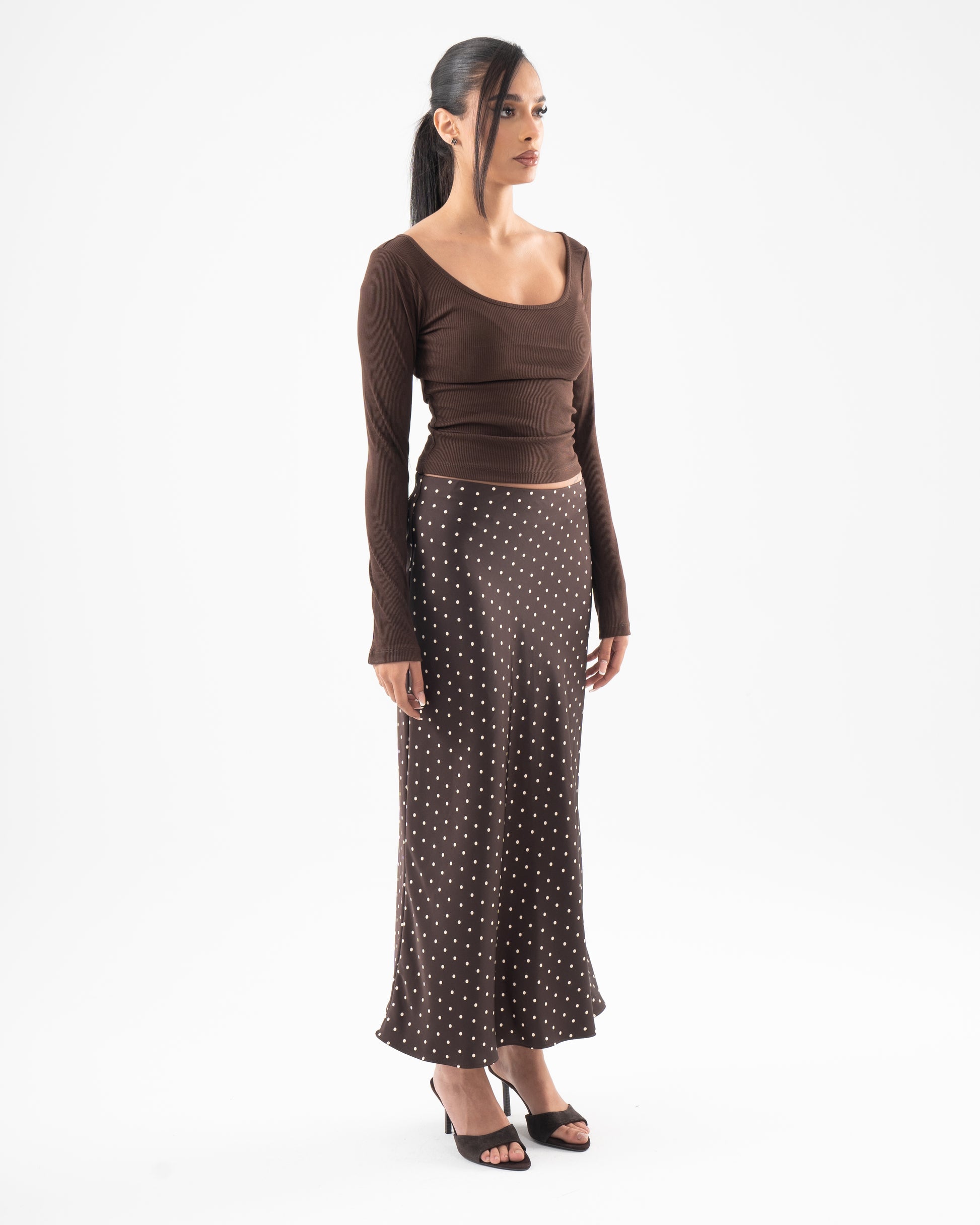 Core Skin Scoop Top In Brown