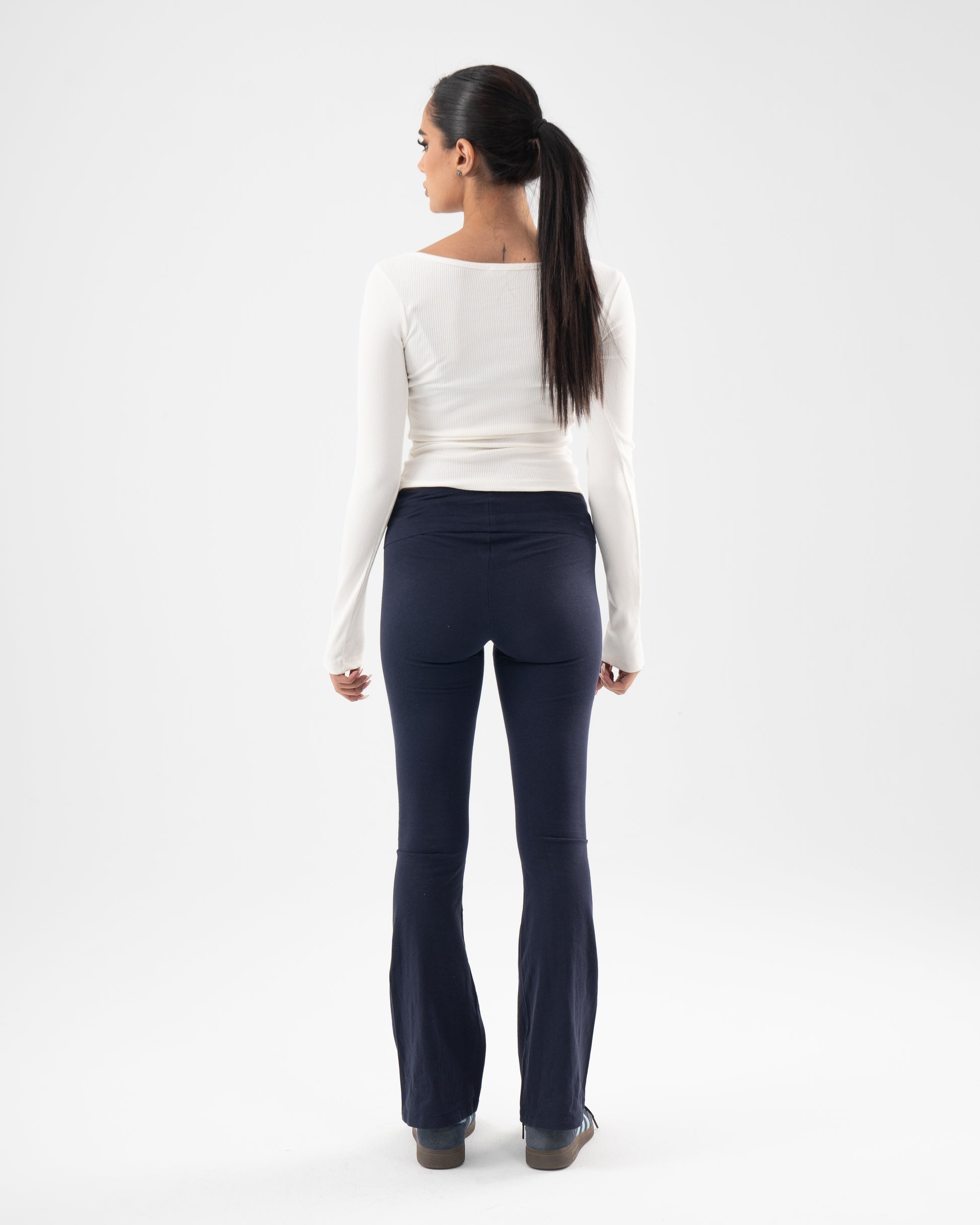 Core Skin Scoop Top In Ecru