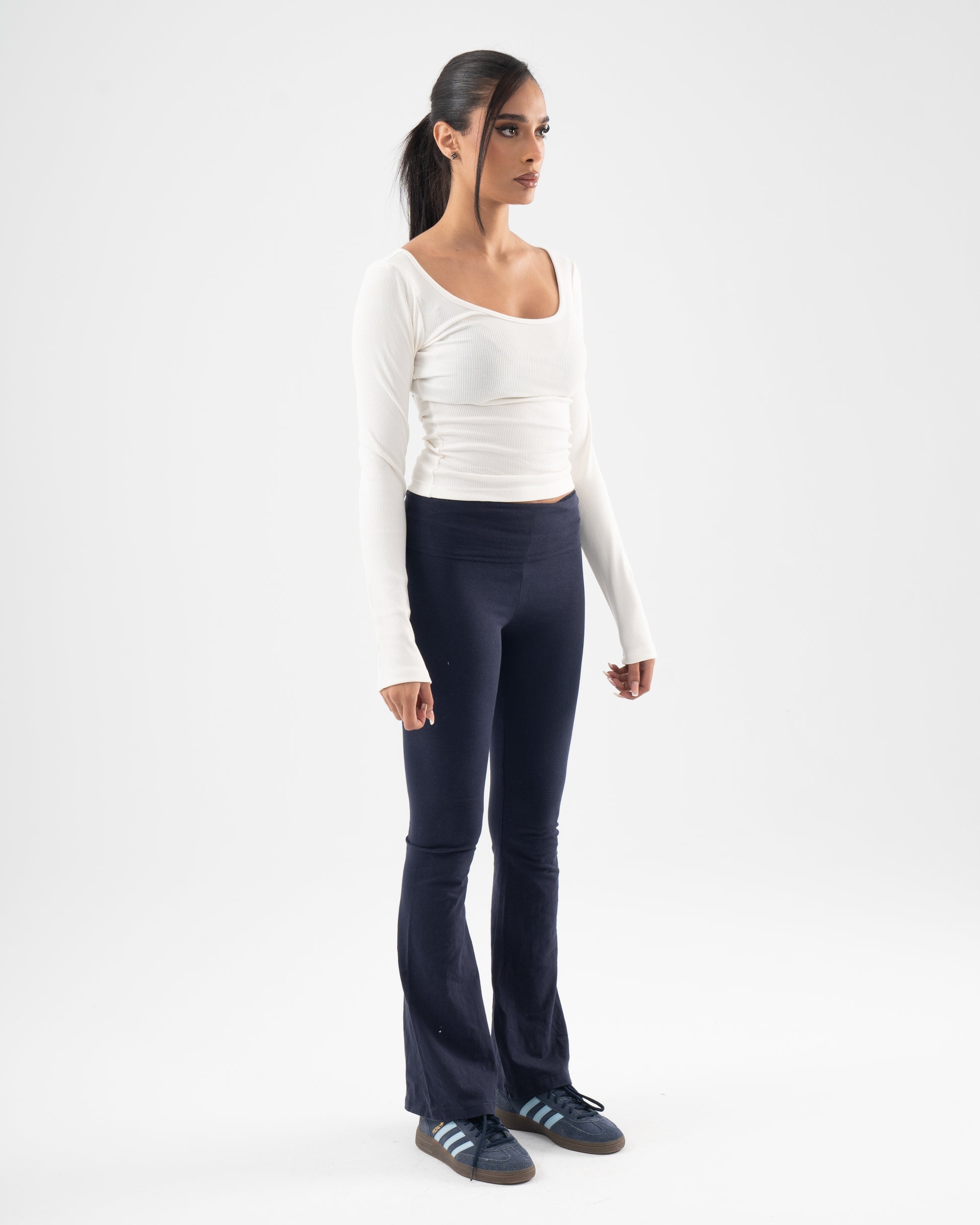 Core Skin Scoop Top In Ecru